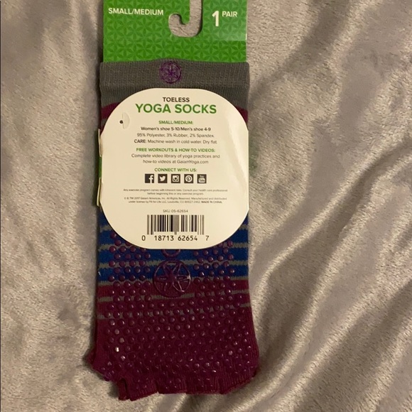 NWT Gaim Yoga Socks and Spanx Knee Sock Bundle 🧦 - Picture 4 of 11
